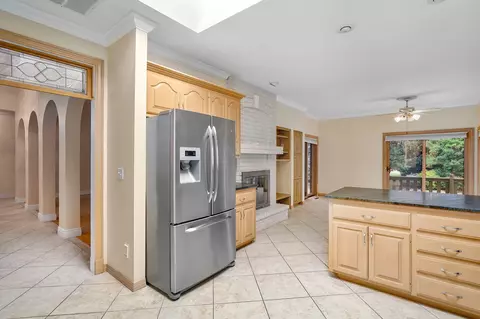 Kitchen - 3649 E Kensington Dr, Springfield, MO 65802 photo 5 of 5