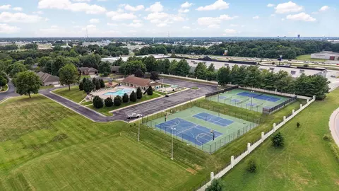 View/Area - 3649 E Kensington Dr, Springfield, MO 65802 photo 2 of 2