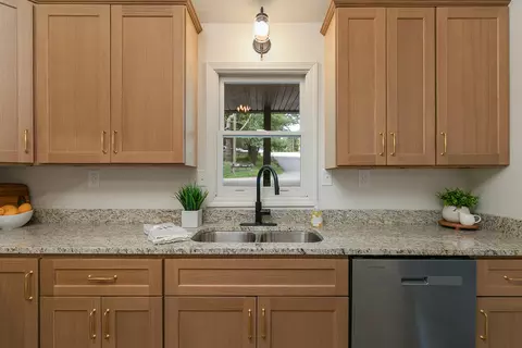 Kitchen - 701 E Oak St, Ozark, MO 65721 photo 2 of 2