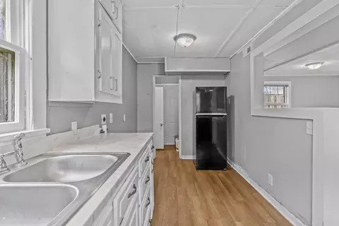 Kitchen - 1815 W Webster St, Springfield, MO 65802 photo 2 of 2