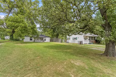 Exterior - 1815 W Webster St, Springfield, MO 65802 photo 1 of 7
