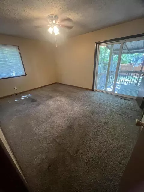 Bedroom - 1023 S Oak Grove Ave, Springfield, MO 65804 photo 1 of 3