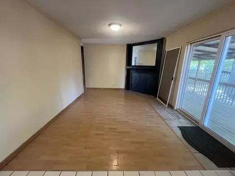 Living - 1023 S Oak Grove Ave, Springfield, MO 65804 photo 4 of 4