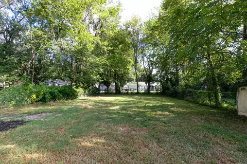 Exterior - 1701 W Lee St, Springfield, MO 65803 photo 6 of 6