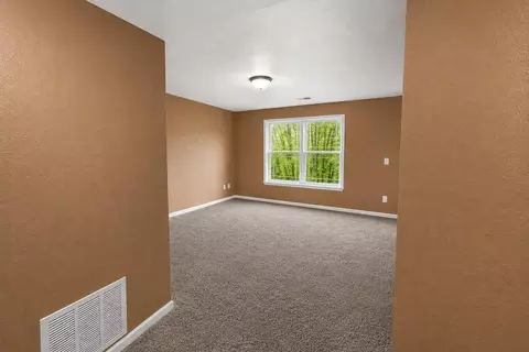 Bedroom - 28 Bright Dr, Branson West, MO 65737 photo 3 of 7