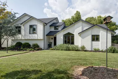 Exterior - 1245 E Highpoint St, Springfield, MO 65804 photo 3 of 11