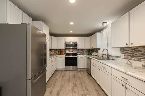 Kitchen - 2504 S Mccann Ave, Springfield, MO 65804 photo 1 of 3