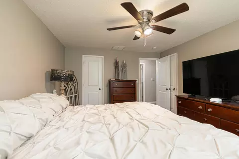 Bedroom - 2504 S Mccann Ave, Springfield, MO 65804 photo 2 of 3