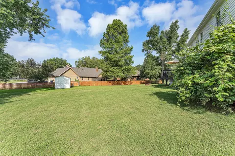 Exterior - 3427 S Ashley Ct, Springfield, MO 65809 photo 10 of 11