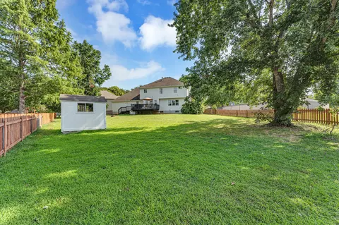 Exterior - 3427 S Ashley Ct, Springfield, MO 65809 photo 9 of 11