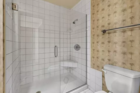 Bath - 161 Berms Cir #3, Branson, MO 65616 photo 4 of 4