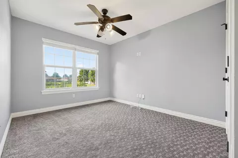 Bedroom - 253 E Grace St, Republic, MO 65738 photo 5 of 8