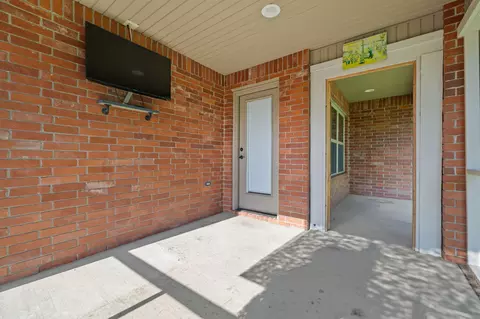 Exterior - 253 E Grace St, Republic, MO 65738 photo 6 of 10