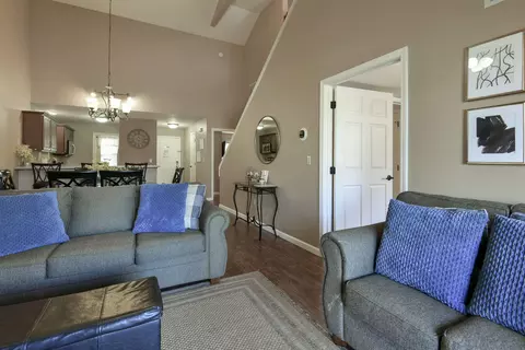Living - 169 Highland Dr #8, Branson, MO 65616 photo 1 of 3