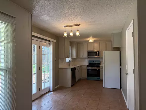 Other - 3205 W Marty St, Springfield, MO 65810 photo 1 of 2