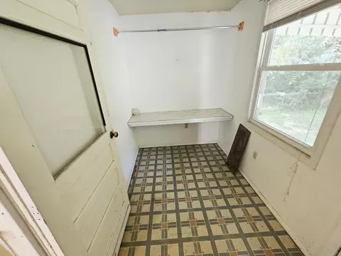 Other - 827 S Missouri Ave, Springfield, MO 65806 photo 3 of 5