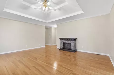 Living - 1329 S State Highway Uu, Chadwick, MO 65629 photo 5 of 5