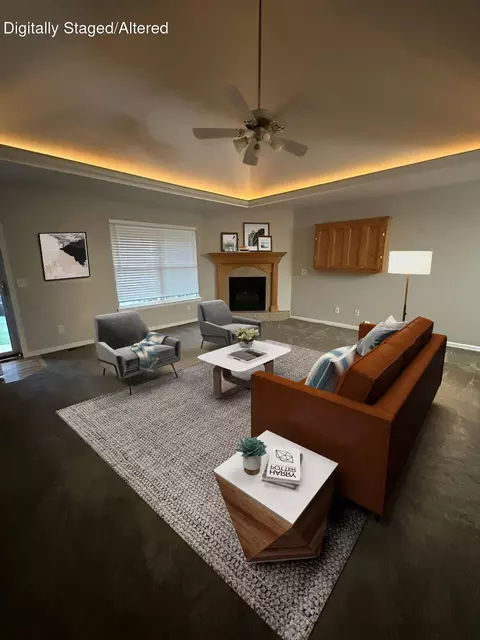 Living - 1986 W Sexton Dr, Springfield, MO 65810 photo 1 of 3