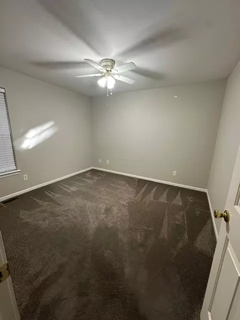 Bedroom - 1986 W Sexton Dr, Springfield, MO 65810 photo 6 of 7