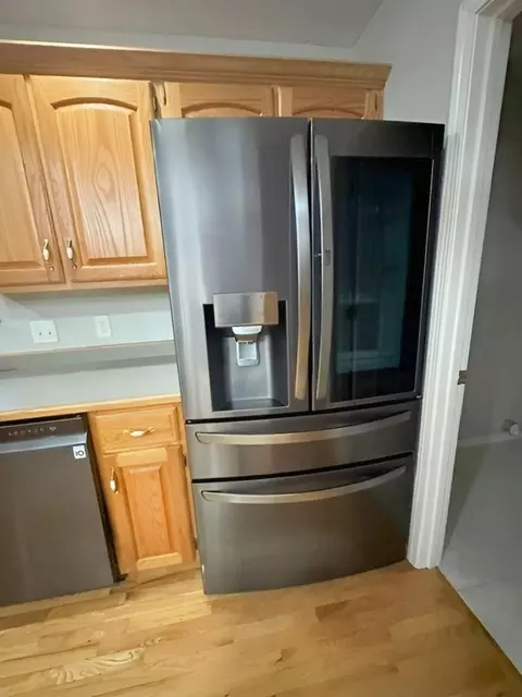 Kitchen - 1986 W Sexton Dr, Springfield, MO 65810 photo 5 of 6