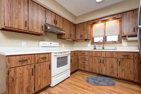 Kitchen - 2644 N Marion Ave, Springfield, MO 65803 photo 2 of 3