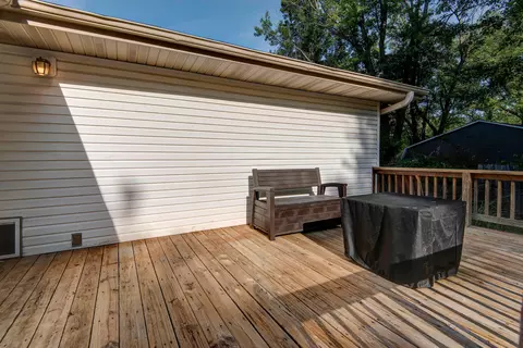 Exterior - 2644 N Marion Ave, Springfield, MO 65803 photo 5 of 6