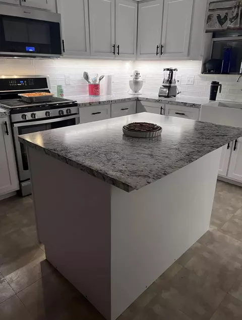 Kitchen - 1299 Missouri 181, Cabool, MO 65689 photo 4 of 7