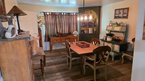 Dining - 1299 Missouri 181, Cabool, MO 65689 photo 3 of 3