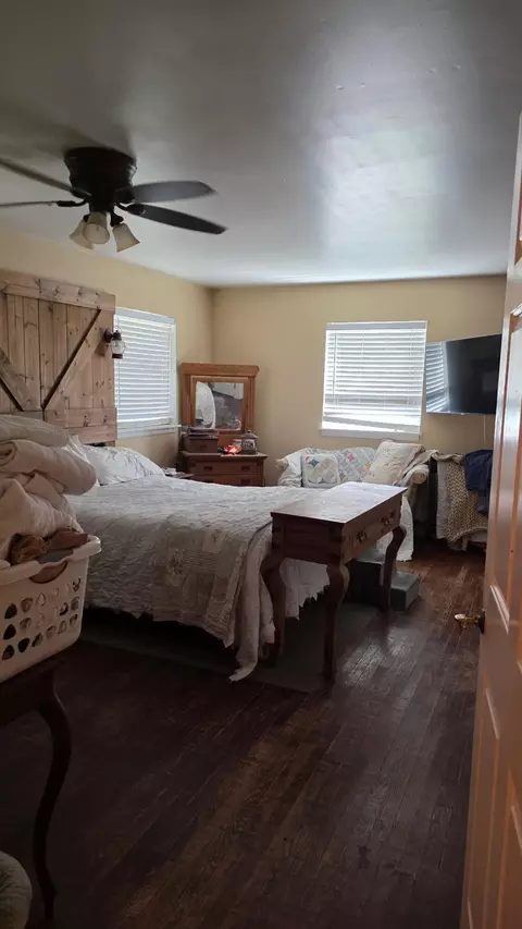 Bedroom - 1299 Missouri 181, Cabool, MO 65689 photo 1 of 1