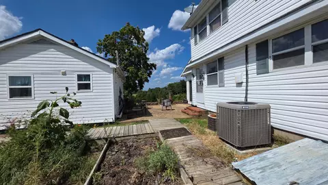 Exterior - 1299 Missouri 181, Cabool, MO 65689 photo 13 of 14