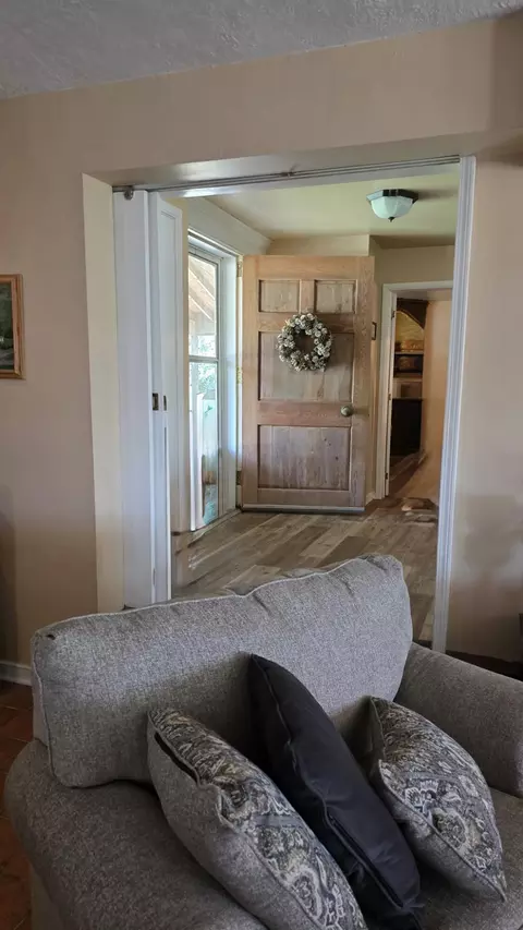 Entry Way - 1299 Missouri 181, Cabool, MO 65689 photo 1 of 4