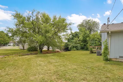 Exterior - 515 W Edgewood St, Springfield, MO 65807 photo 7 of 7