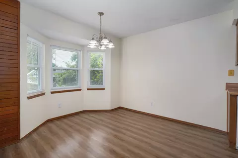Dining - 515 W Edgewood St, Springfield, MO 65807 photo 1 of 1