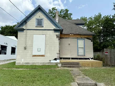 Exterior - 1908 N National Ave, Springfield, MO 65803 photo 8 of 10