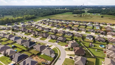 View/Area - 5627 W Pecan St, Springfield, MO 65802 photo 3 of 6