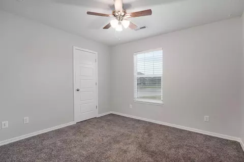 Bedroom - 5627 W Pecan St, Springfield, MO 65802 photo 5 of 5