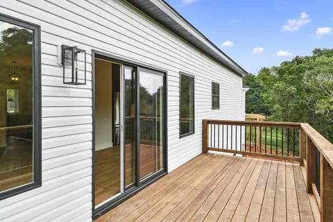 Exterior - 606 E Oak Leaf Ct, Nixa, MO 65714 photo 6 of 6