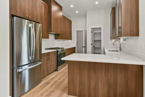 Kitchen - 606 E Oak Leaf Ct, Nixa, MO 65714 photo 1 of 5