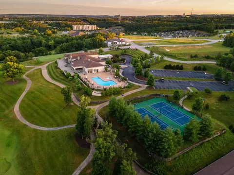 View/Area - 110 Carnoustie Ct, Branson, MO 65616 photo 6 of 13