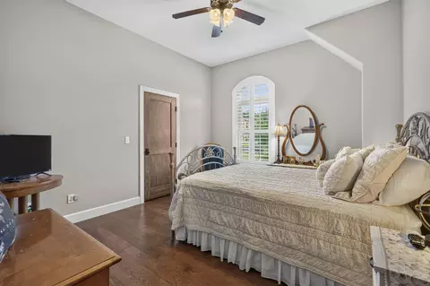 Bedroom - 110 Carnoustie Ct, Branson, MO 65616 photo 14 of 19
