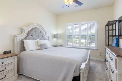 Bedroom - 160 Rue De Villas Cir, Branson, MO 65616 photo 3 of 5
