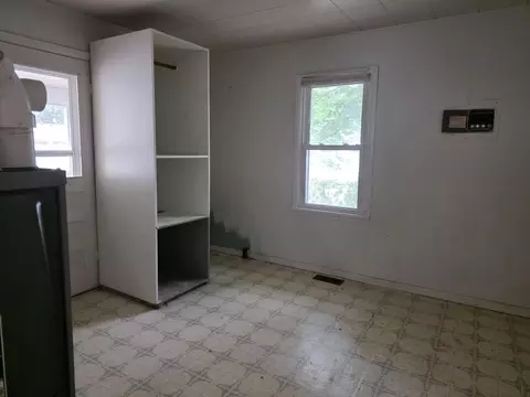Other - 611 S Harrison Ave, Aurora, MO 65605 photo 3 of 3