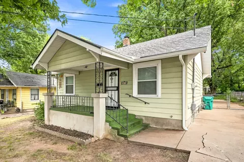 Exterior - 2416 N Main Ave, Springfield, MO 65803 photo 2 of 5