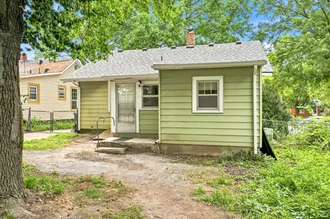 Exterior - 2416 N Main Ave, Springfield, MO 65803 photo 4 of 5