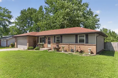 Exterior - 2535 W Katella Ln, Springfield, MO 65807 photo 2 of 5