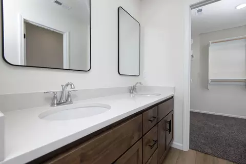 Bath - lot3 W Josh St, Springfield, MO 65802 photo 2 of 4