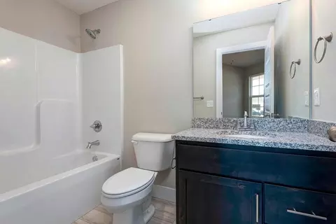 Bath - 5245 W Josh St, Springfield, MO 65802 photo 1 of 2