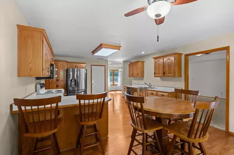 Kitchen - 4055 N Pickwick Ave, Springfield, MO 65803 photo 3 of 3