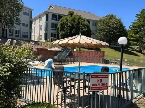 Exterior - 120 Spring Creek Ct #8, Branson, MO 65616 photo 7 of 10