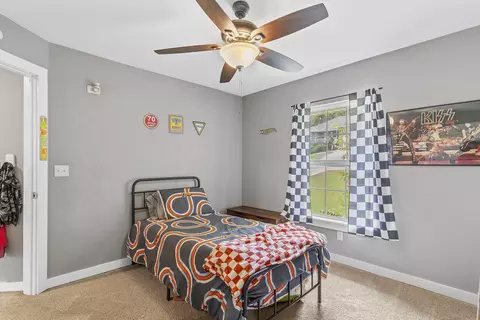 Bedroom - 117 Shiloh St, Branson, MO 65616 photo 5 of 8